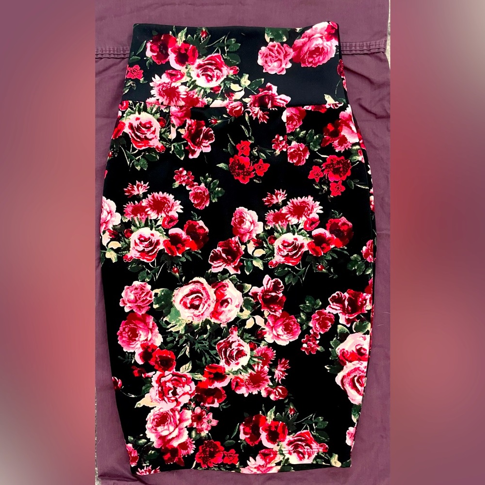 Pencil skirt
